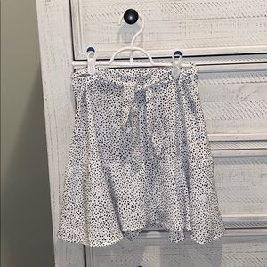 Black and white mini skirt